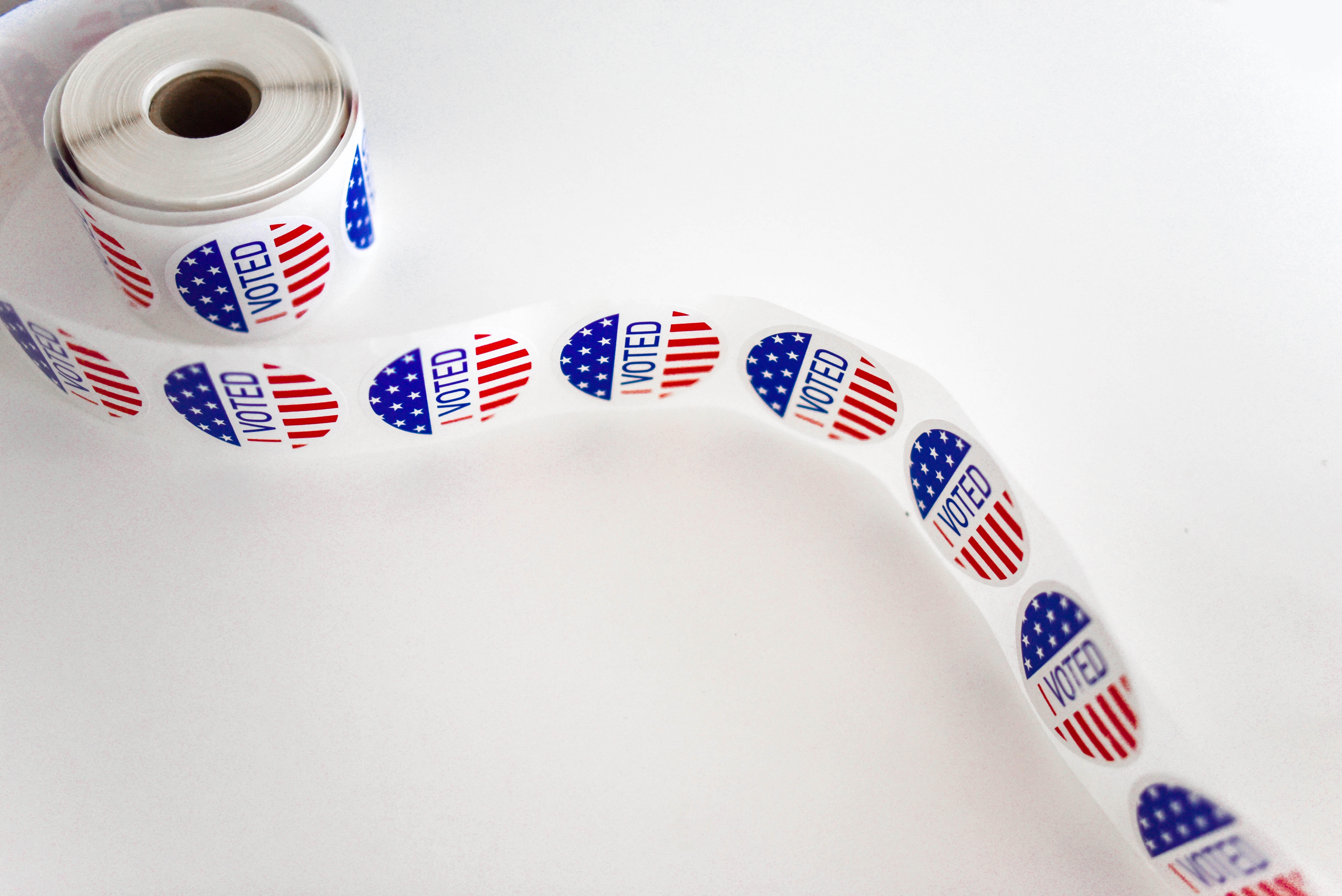 Voted sticker roll